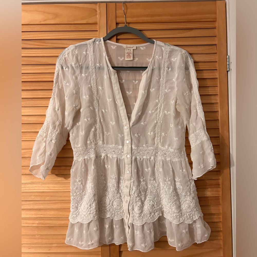 Sundance Ivory 100% Silk Blouse with Floral Embroidery
